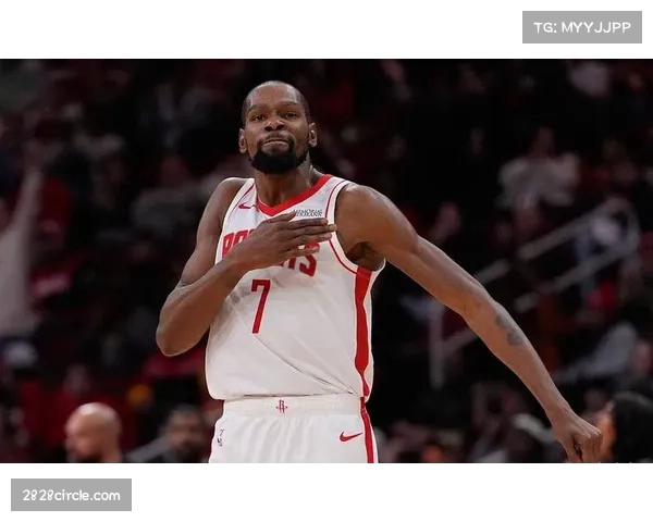 杜兰特达成生涯千场单场20加里程碑率队逆转